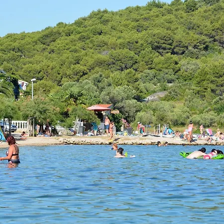 With A Swimming Pool Pirovac, Sibenik - 25538 3*